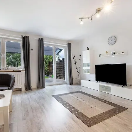 Ferienhaus-heide Casa de Férias *