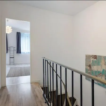 Ferienhaus-heide Casa de Férias *